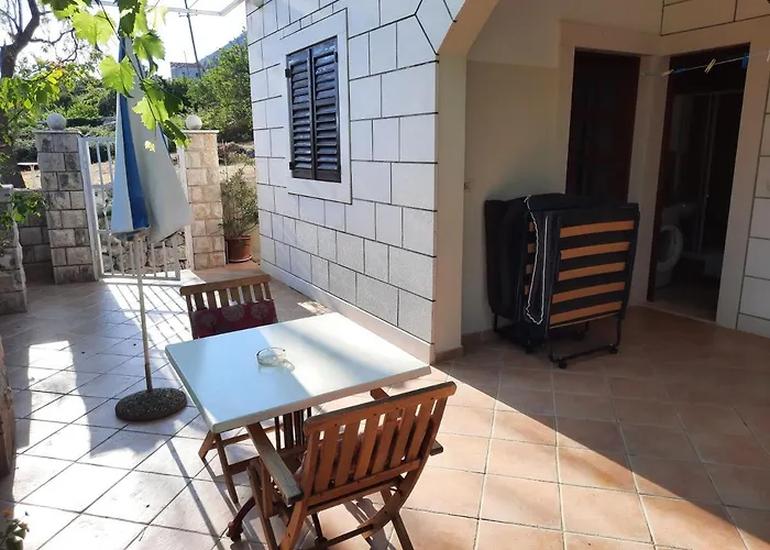 Zlosilo Apartamento Orasac