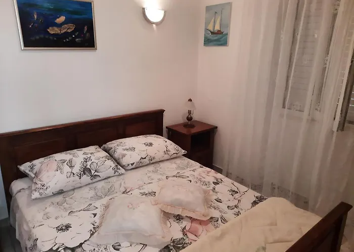 Zlosilo Apartamento