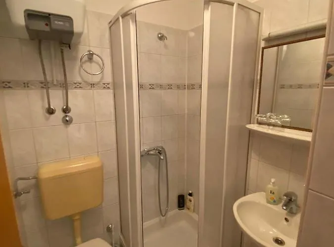 Zlosilo Apartamento *