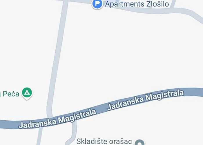 Zlosilo Apartamento